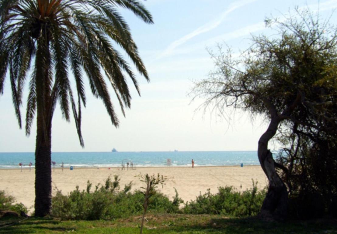 Una Isla En La Ciudad Castellón de la Plana Eksteriør bilde